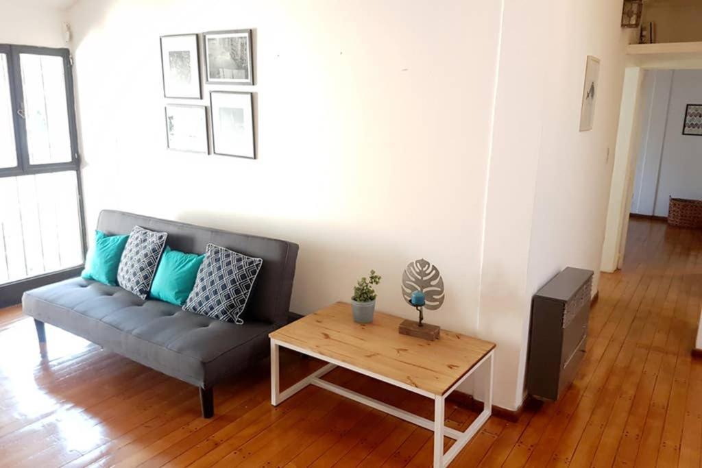 Villa Big Beautiful House With Garden In 5Ta Seccion Neighbourhood à Mendoza Extérieur photo